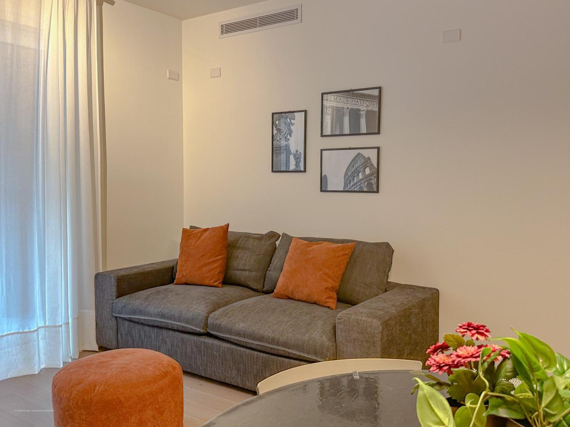 Menotti Suite 11 - 15 Min Dal Duomo Milan Luaran gambar